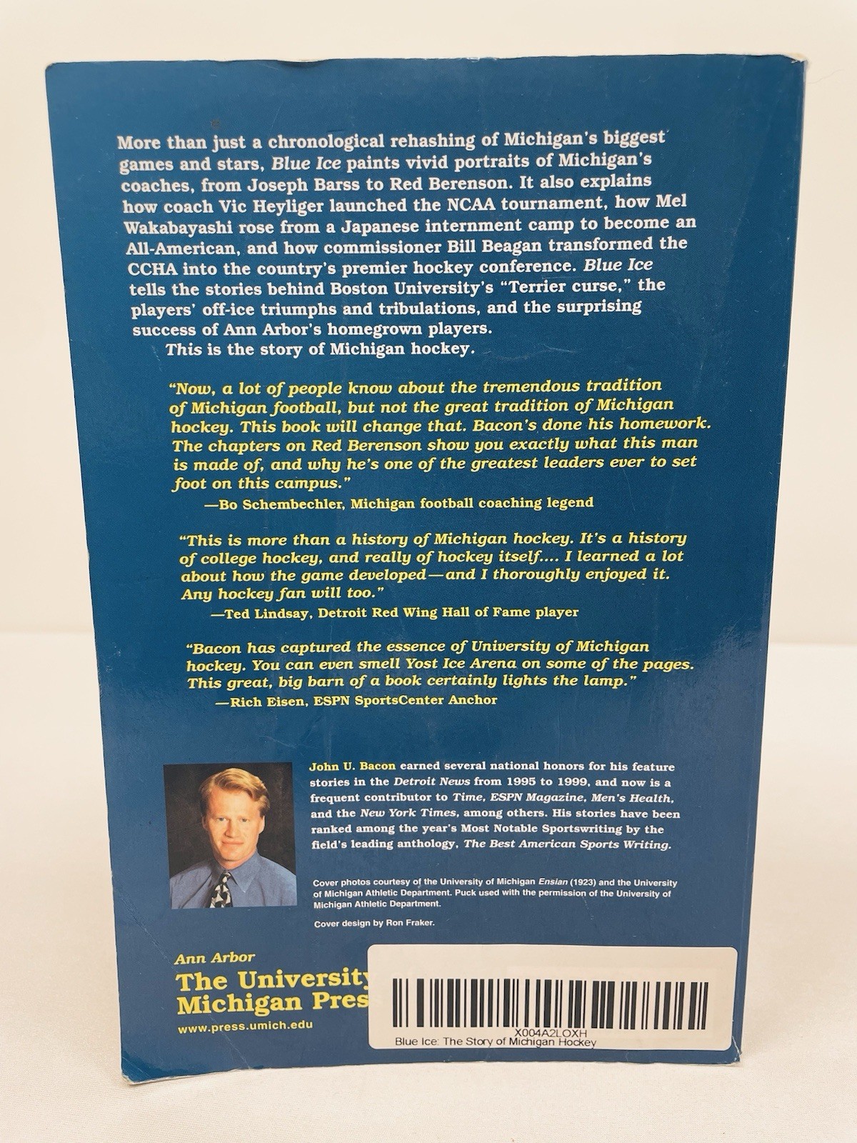 Blue Ice: The Story of Michigan Hockey/ John U. Bacon