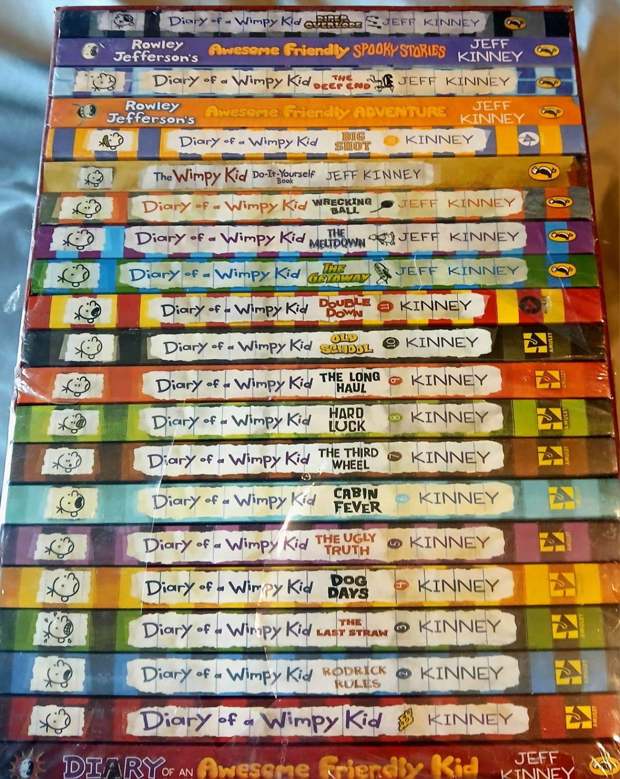 Diary of A Wimpy Kid Jeff Kinney 1-21 Book Series Lot Set Bran New In Plastic