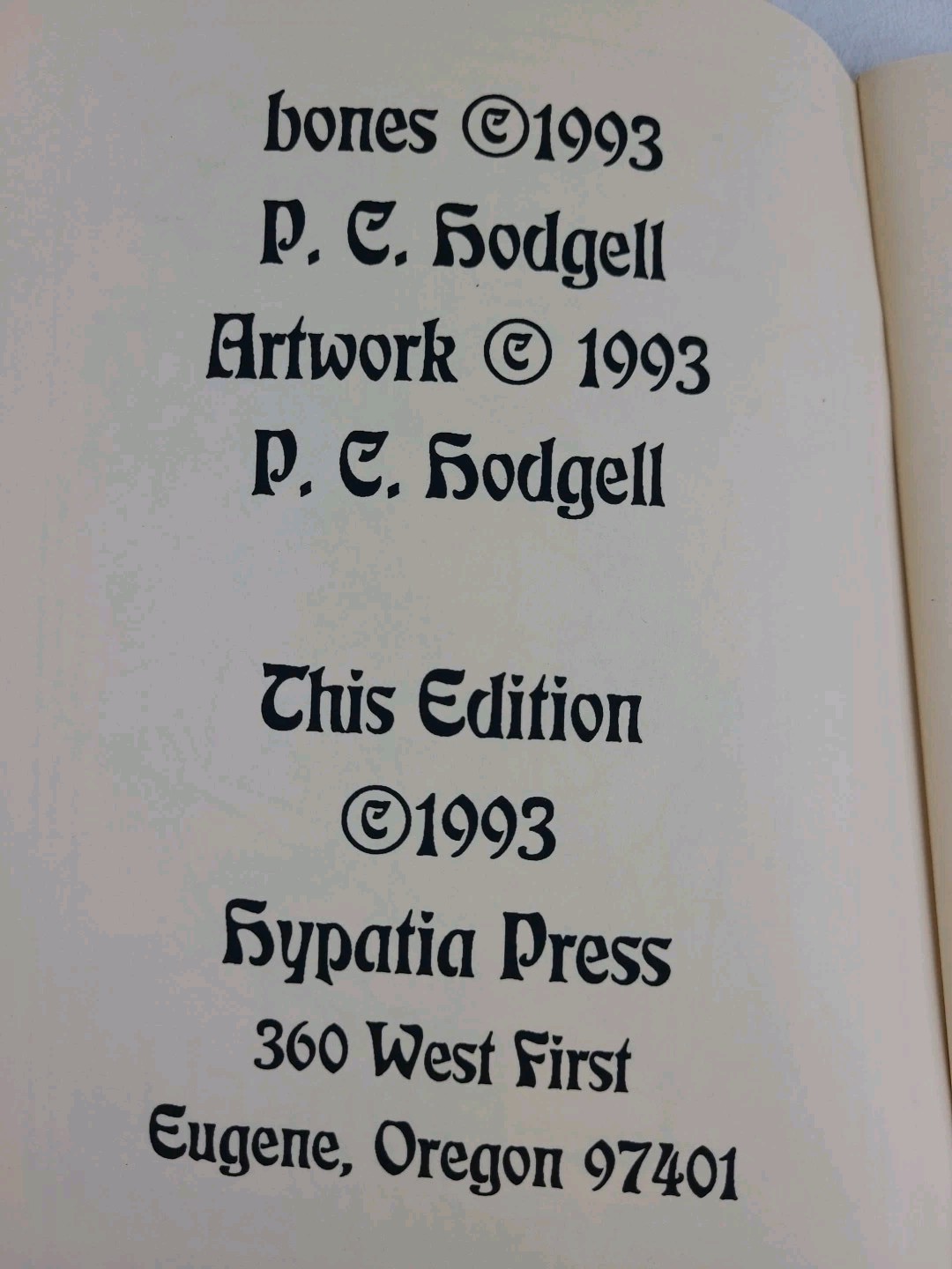 *SIGNED* Bones by P. C. Hodgell 1993 Chapbook Paperback Hypatia Press