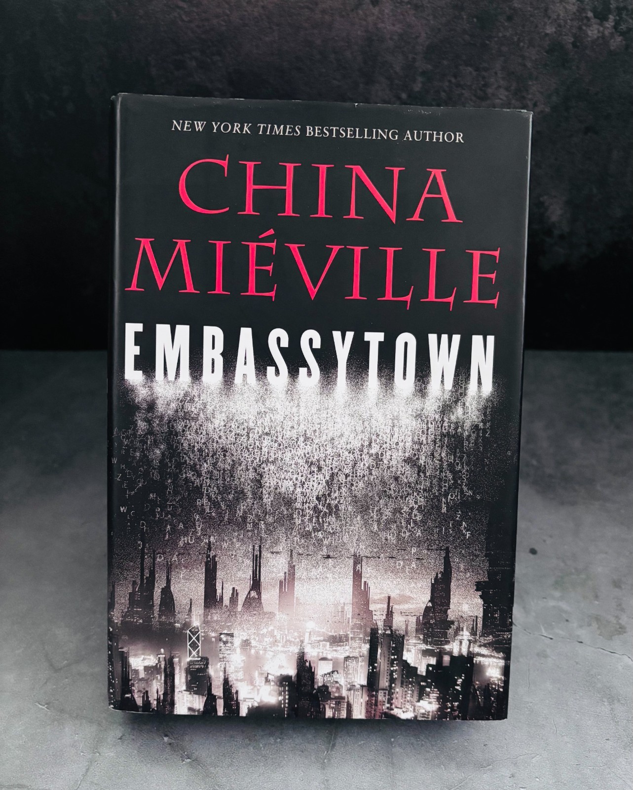 Embassytown China Mieville HC 1st Ed/1st Print Good Sci-Fi Novel