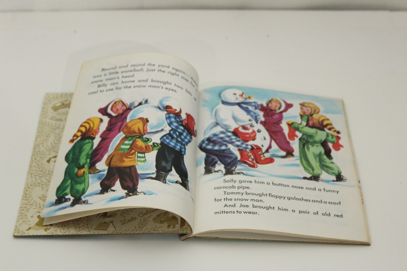 Little Golden Books Multiple Titles Frosty, Sesame Street Lot of 4