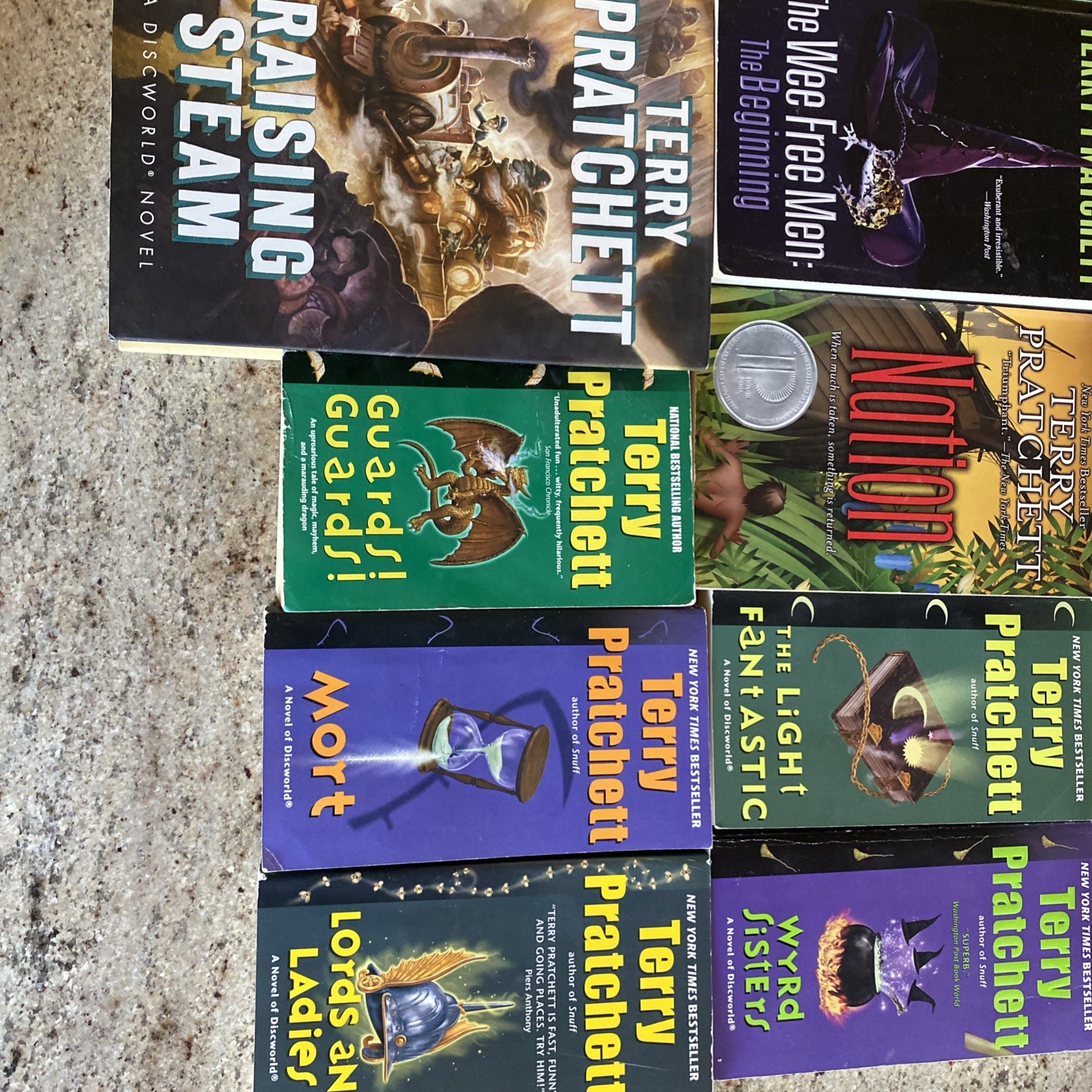 Terry Pratchett–Lot of 11 PB, 4 HC various titles, Good Omens, Jonny & the Bomb