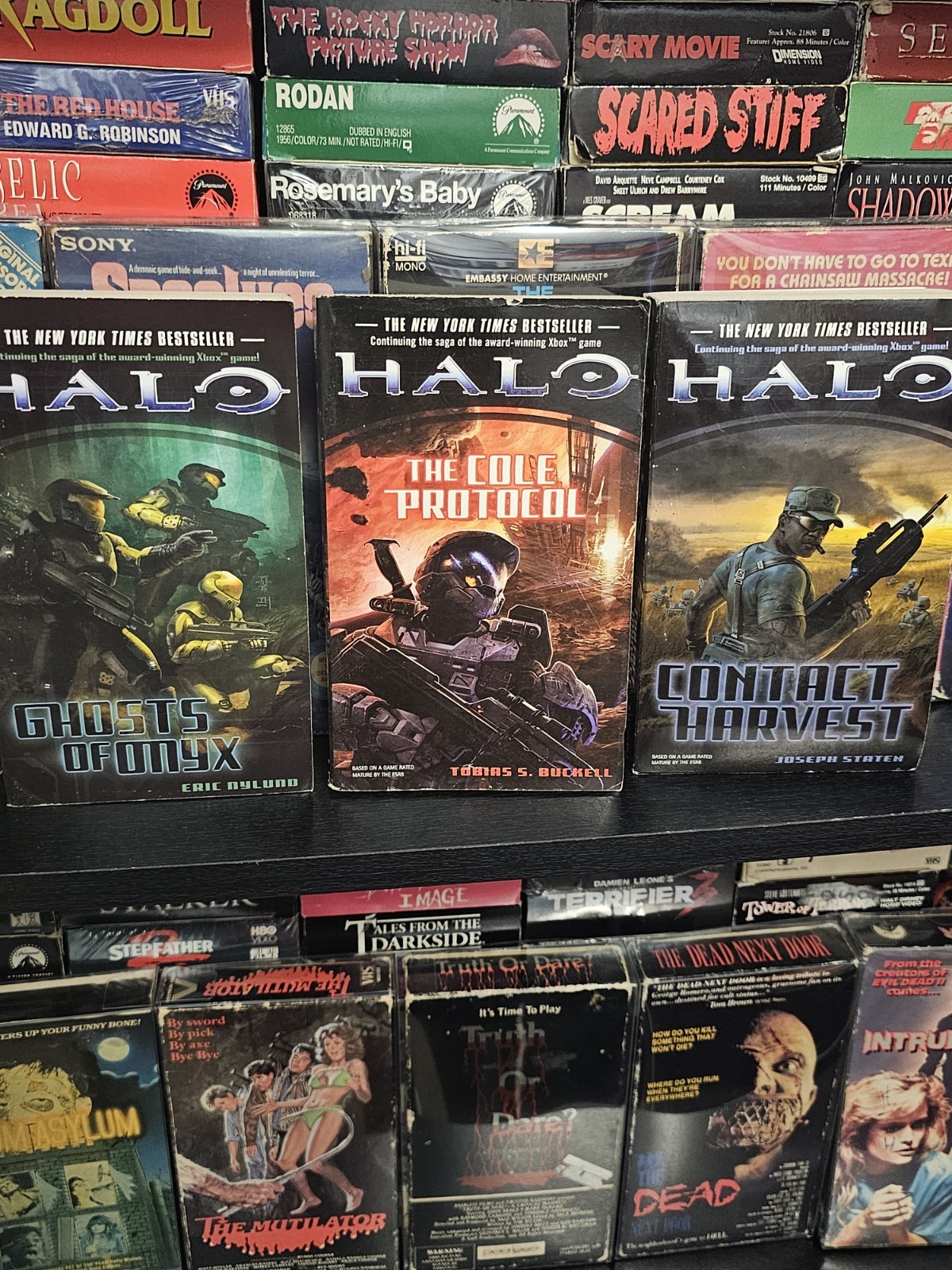 Halo Book Box Set 2009 *read description *