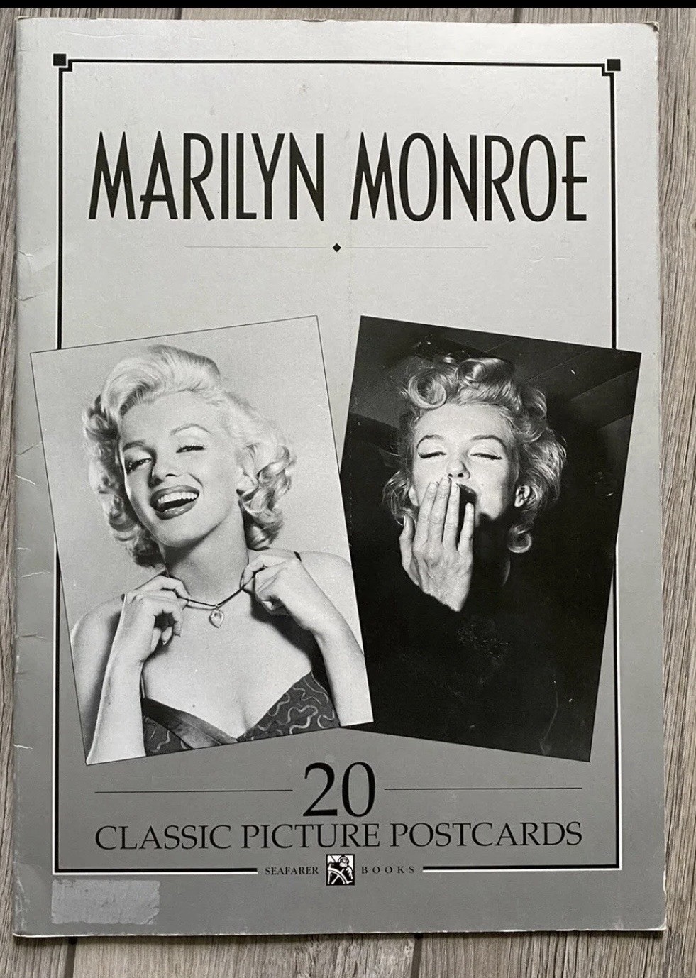 Vintage Marilyn Monroe 20 Classic Picture Postcards Book Seafarer Rare Complete