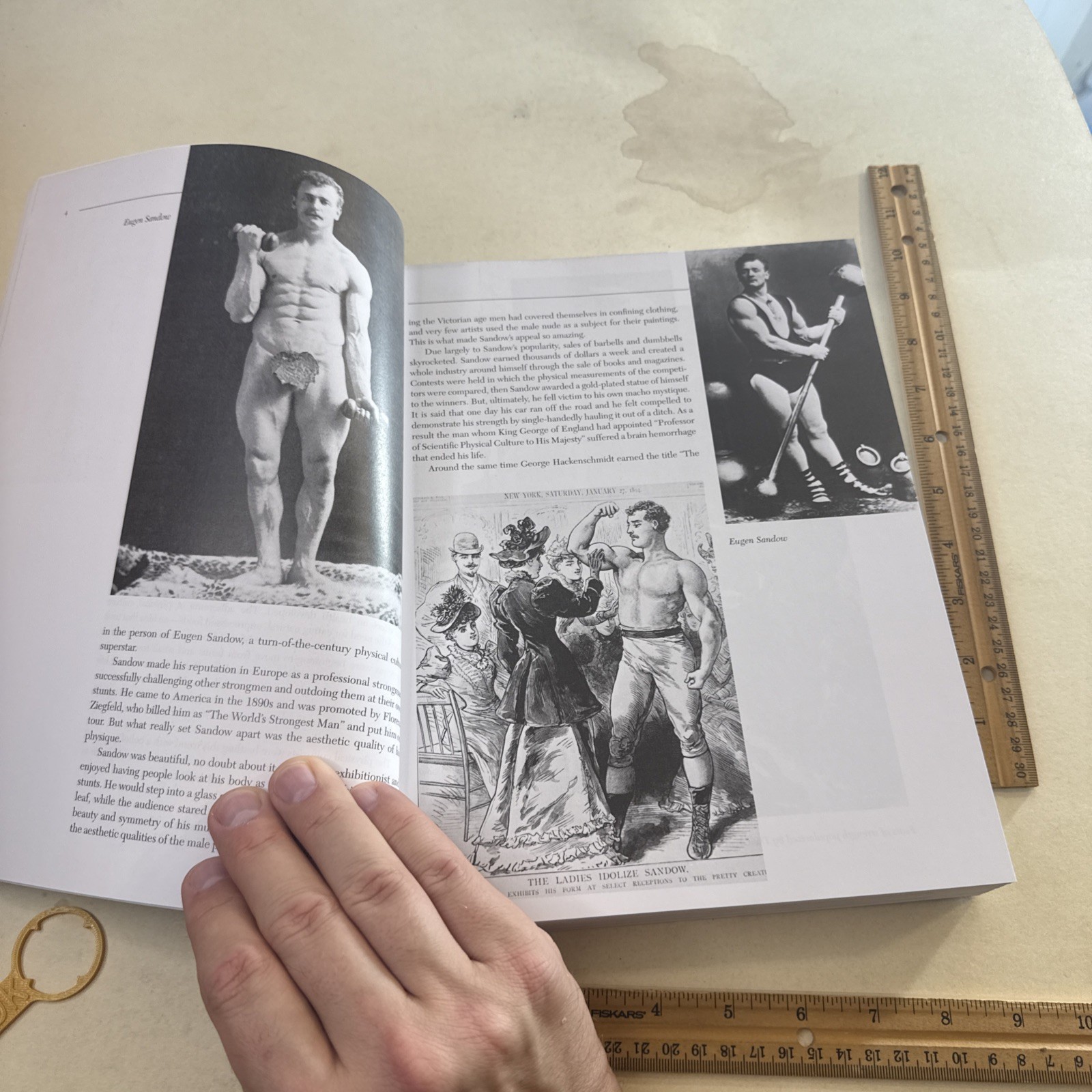Encyclopedia Modern Bodybuilding Arnold Schwarzenegger weight lifting vintage