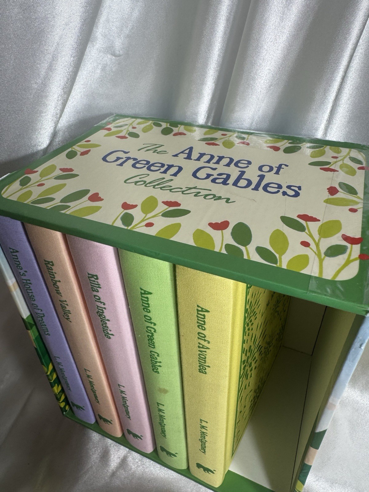 Anne of Green Gables Collection Boxed Set L. M. Montgomery 6 Book Series
