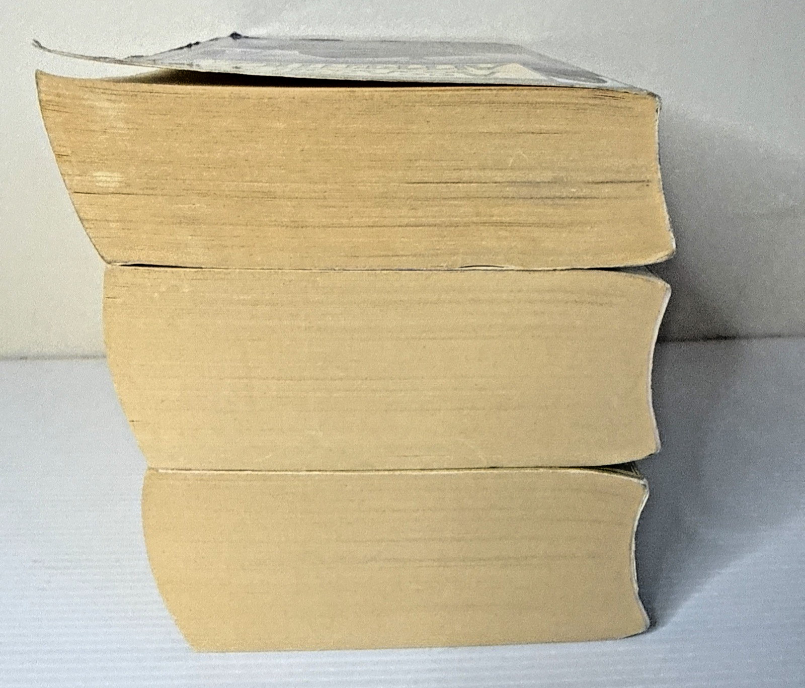 The Farseer Trilogy by Robin Hobb – 1996 UK Paperback Assassin’s Apprentice