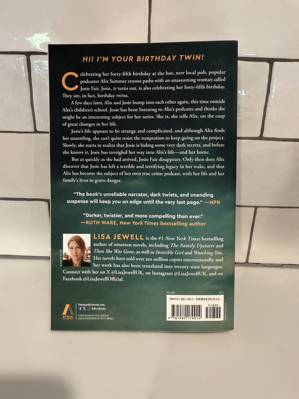 Lisa Jewell None of This Is True Trade Paperback Fiction Suspense Atria 2025