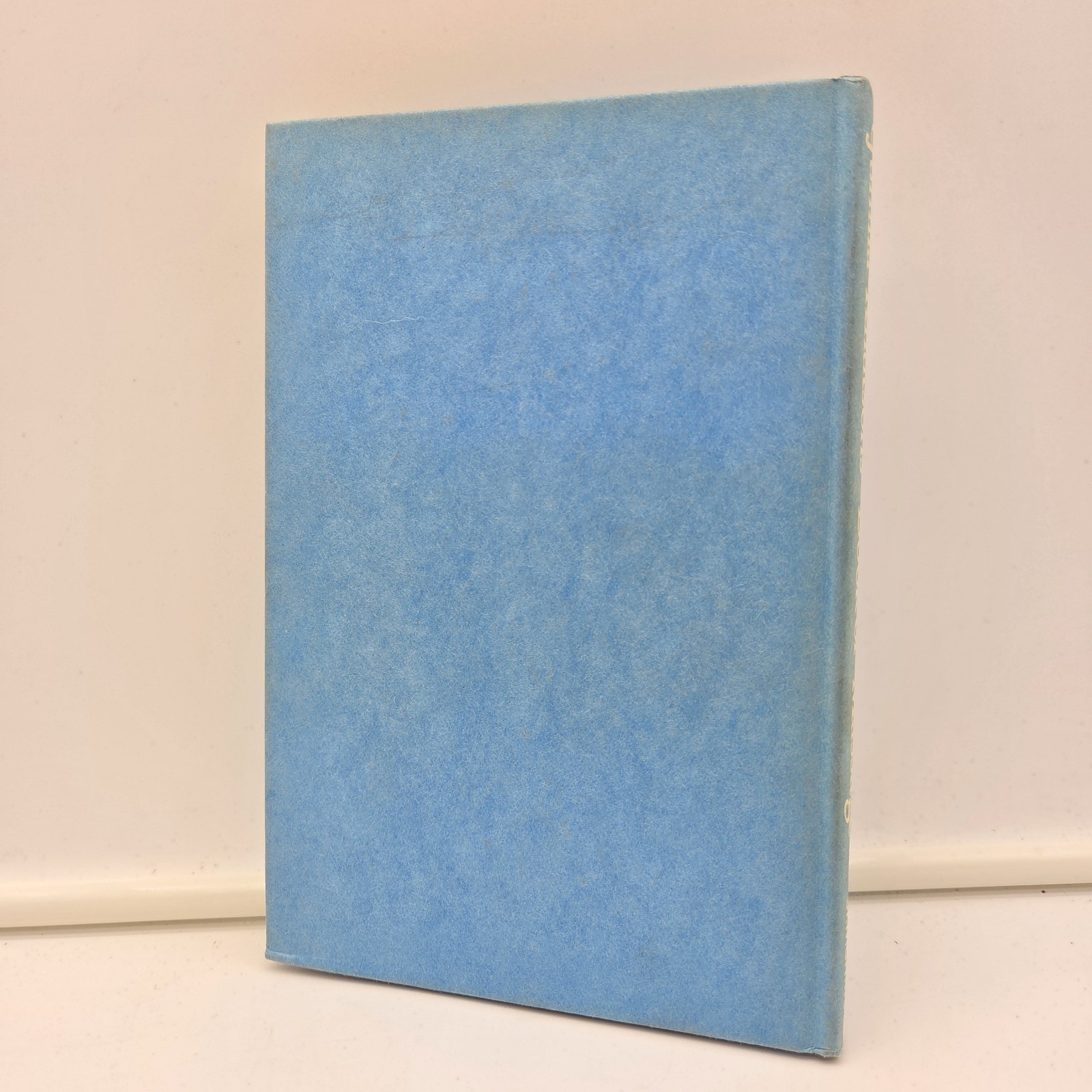 Gunilla Knutson’s Book of Massage (1972, St. Martin’s Press) – Vintage Hardcover