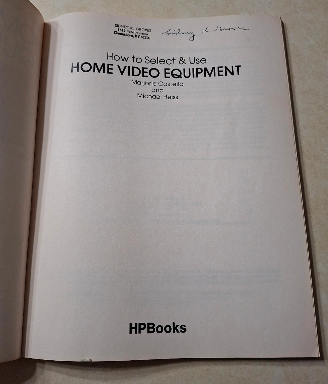 Vintage Home Video Equipment How To Guides Books 1980s Camcorders VCRs VHS Lot