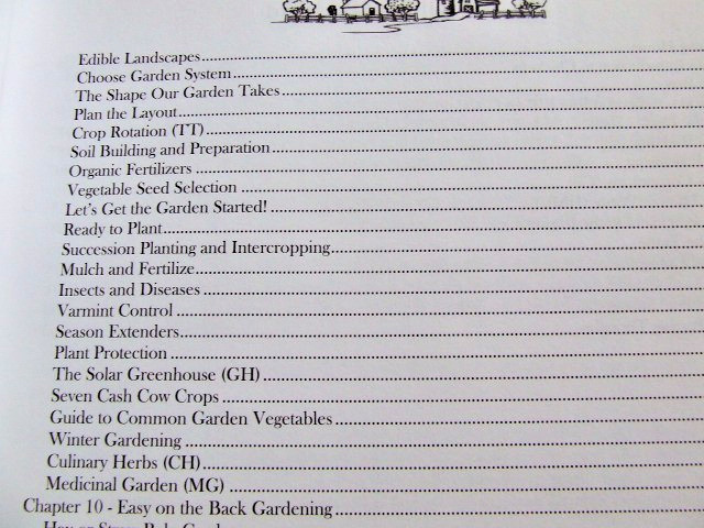 The Self-Sufficient Backyard by Ron & Johanna Melchiore 2020 PB