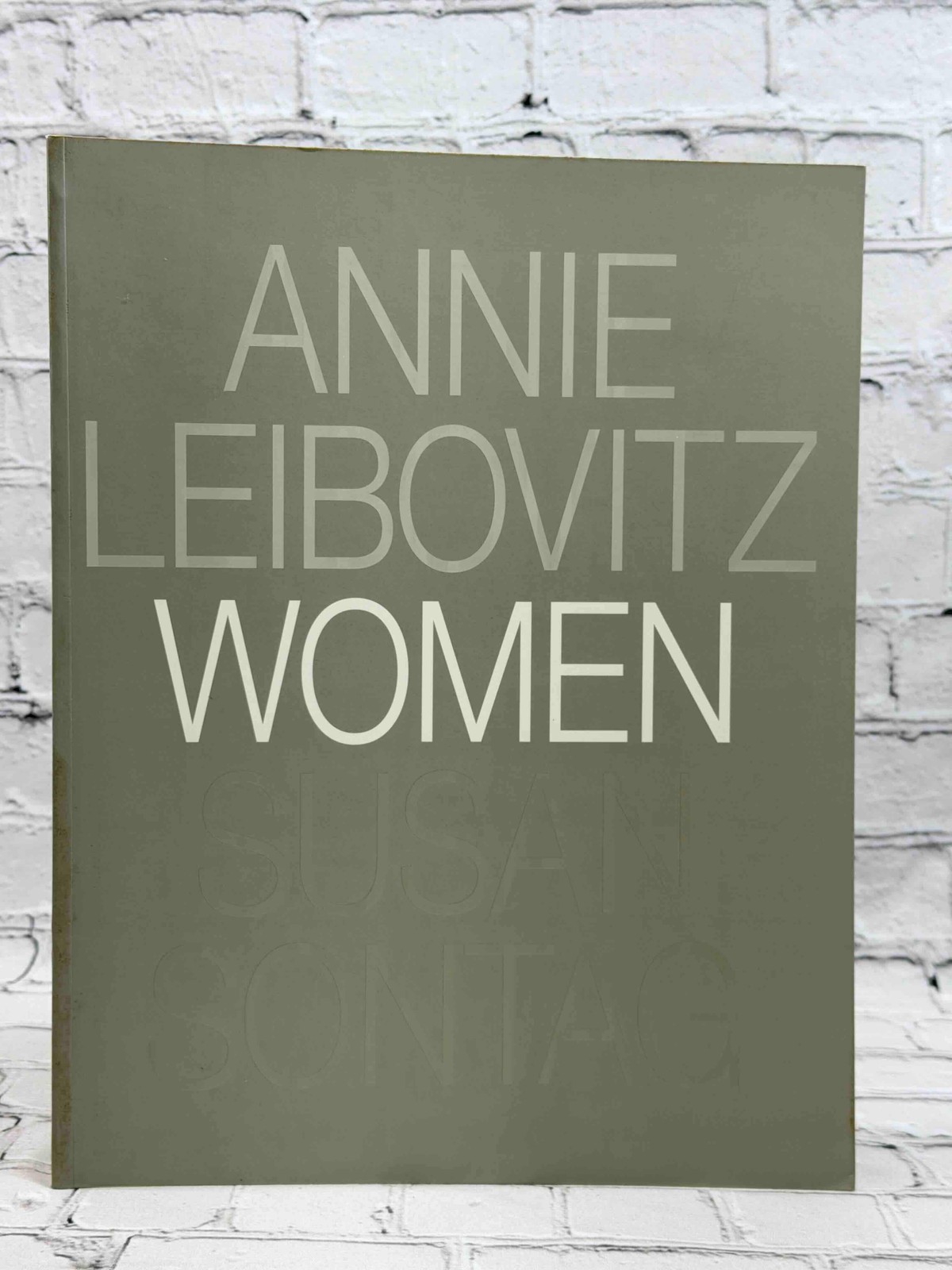 Women by Annie Leibovitz, Susan Sontag [1st Edition · 2nd Print · 2000]