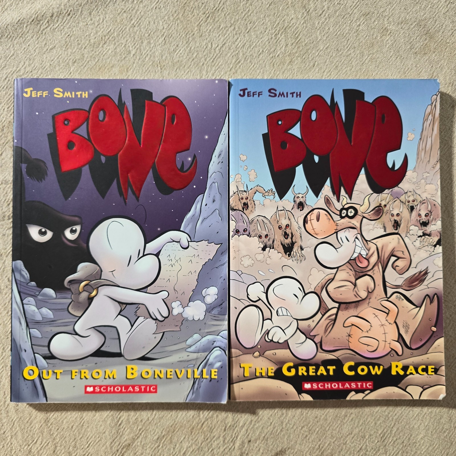 Bone 1 & 2 Out from Boneville / The Great Cow Race by Jeff Smith – Paperback