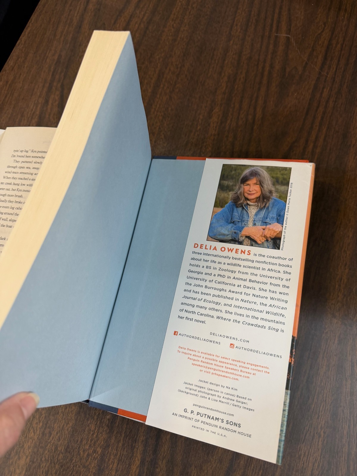 SIGNED | Where The Crawdads Sing By Delia Owens