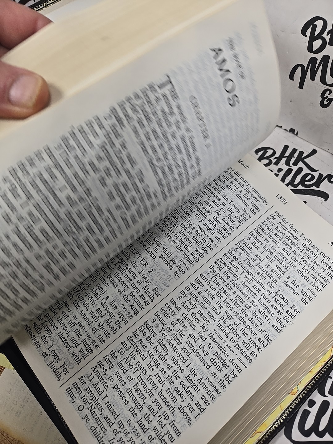 Holy Bible Reference Edition 1976 KJV Giant Print Thomas Nelson W/Bookmark
