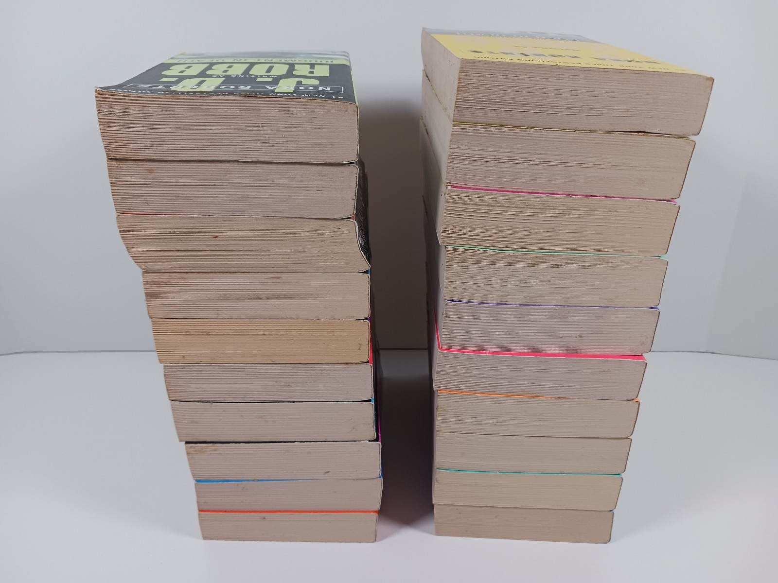 Lot of 20 J.D. Robb In Death Series Paperback Books Nora Roberts