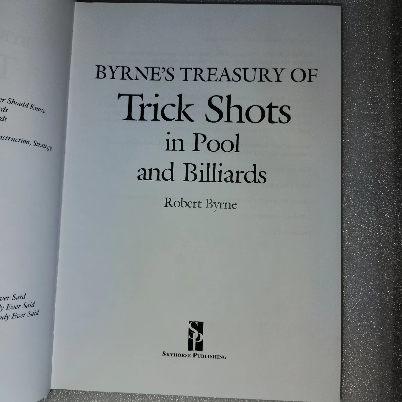 Byrne’s Treasury of Trick Shots Pool & Billiards Robert Byrne 2012 Skyhorse HC