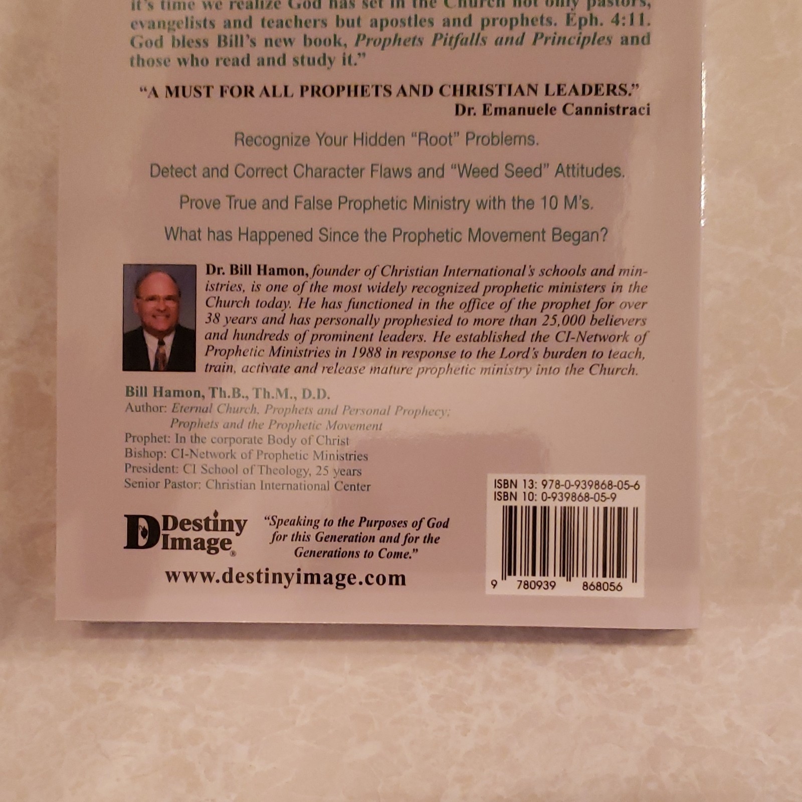 Destiny Image Prophets, Pitfalls and Principles – Bill Hamon (PB, 1991)