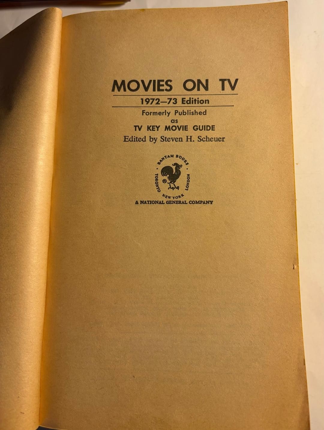 MOVIES ON TV 1972-73 EDITION PAPERBACK BOOK REVISED EDITED BY STEVEN H. SCHEUER