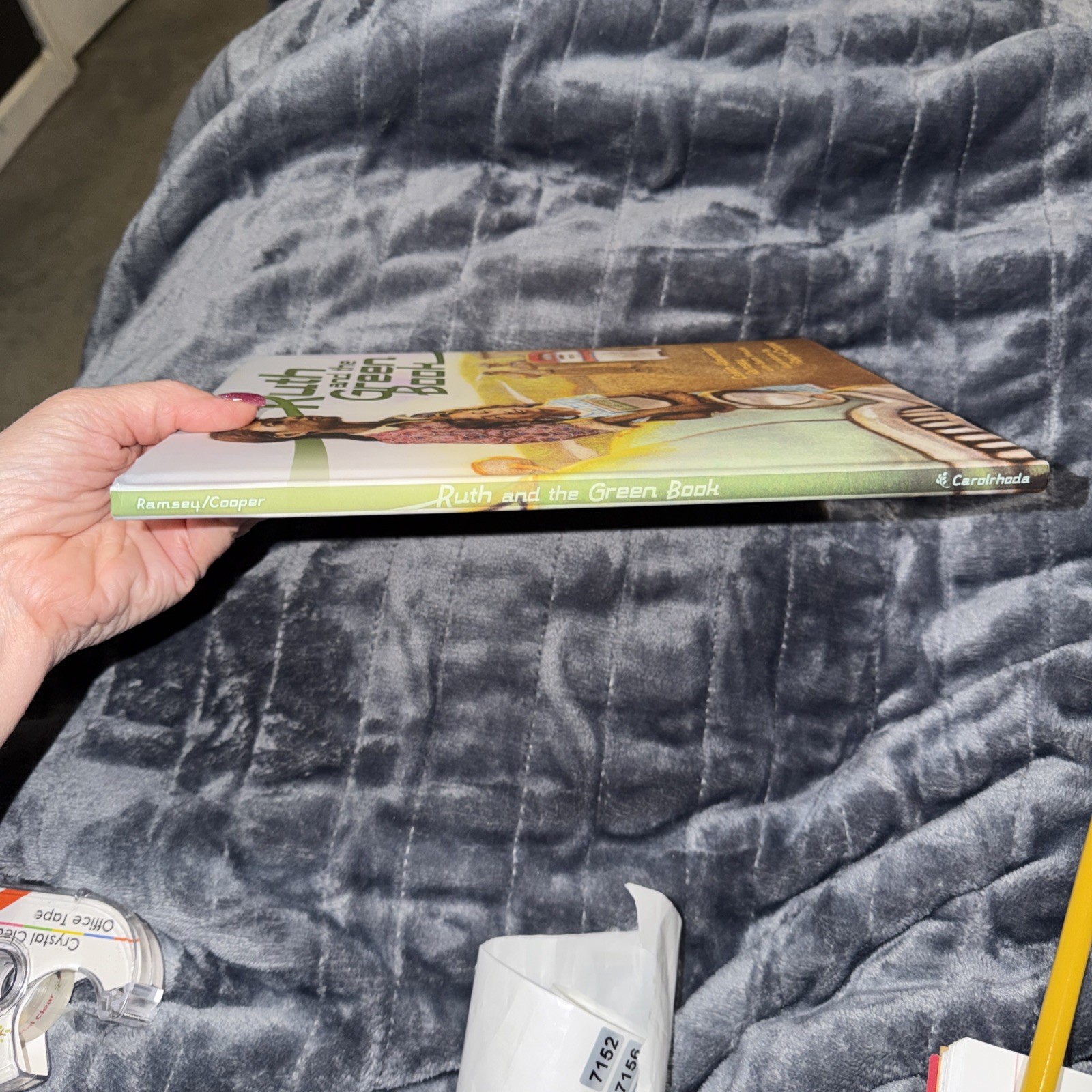 Ruth and the Green Book by Calvin Alexander Ramsey and Gwen Strauss (2010)