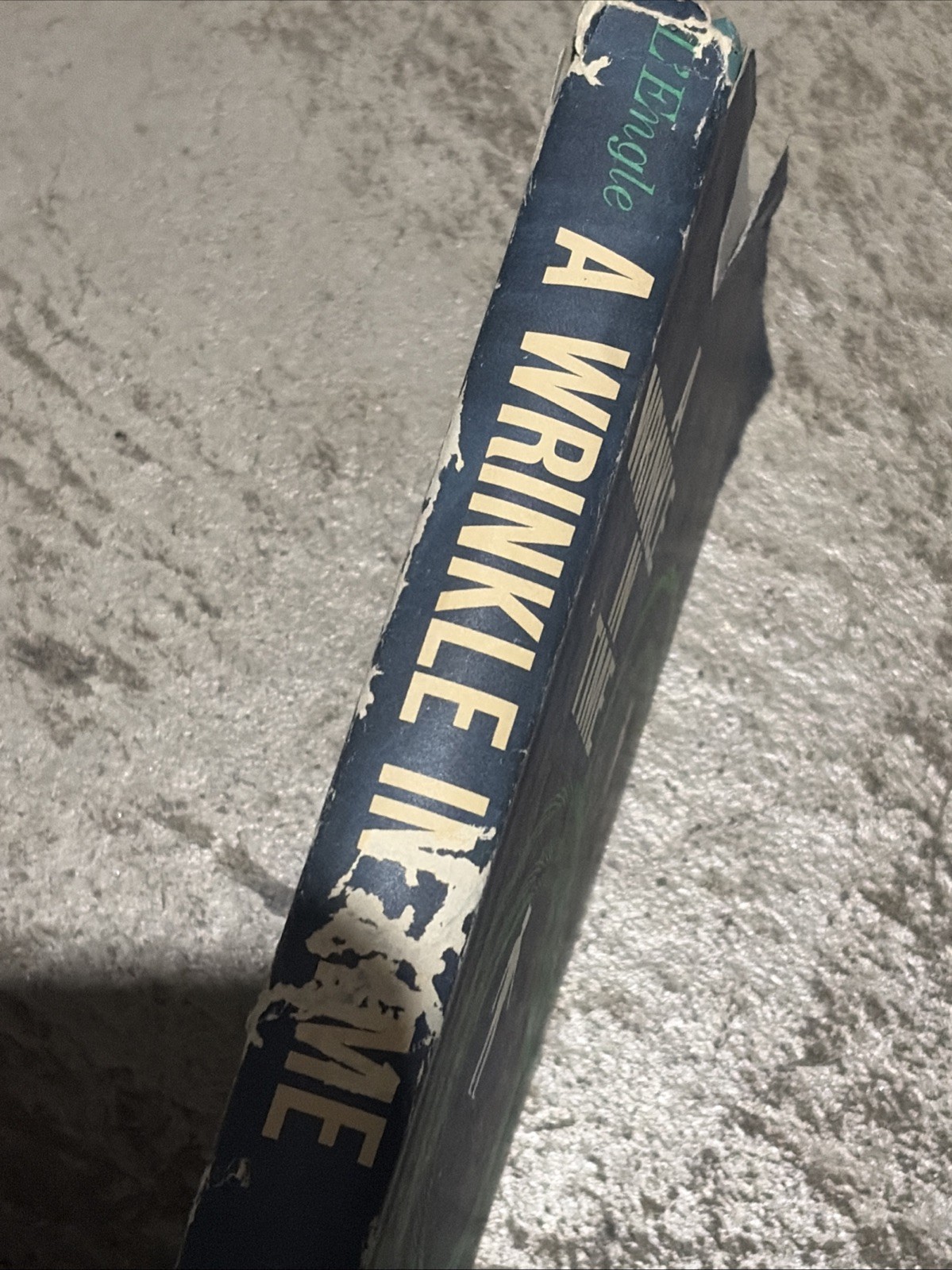 A Wrinkle in Time By Madeleine L’engle Hardcover Book 1962 Book Club 1st Edition