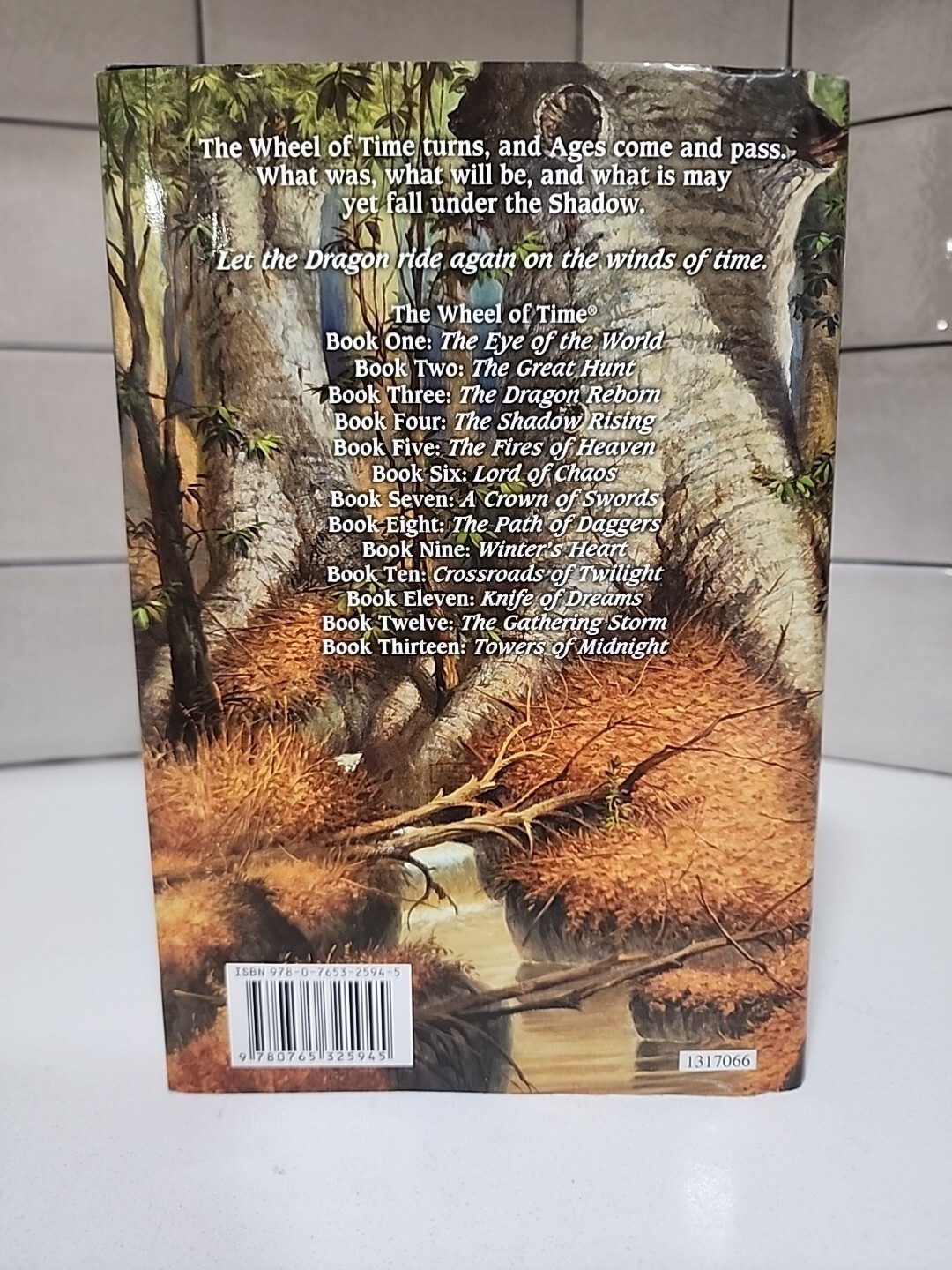 Towers of Midnight : Book 13. Robert Jordon. Autographed!