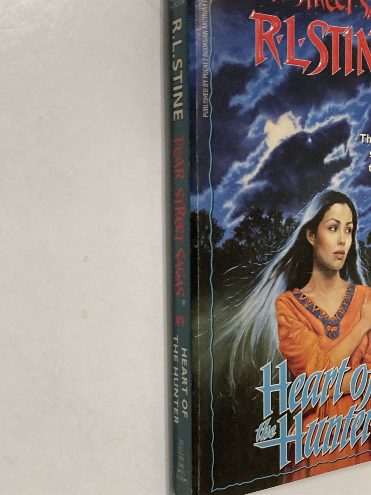 R.L. Stine FEAR STREET SAGAS #9 HEART OF THE HUNTER YA 1997 Archway 1st Edition