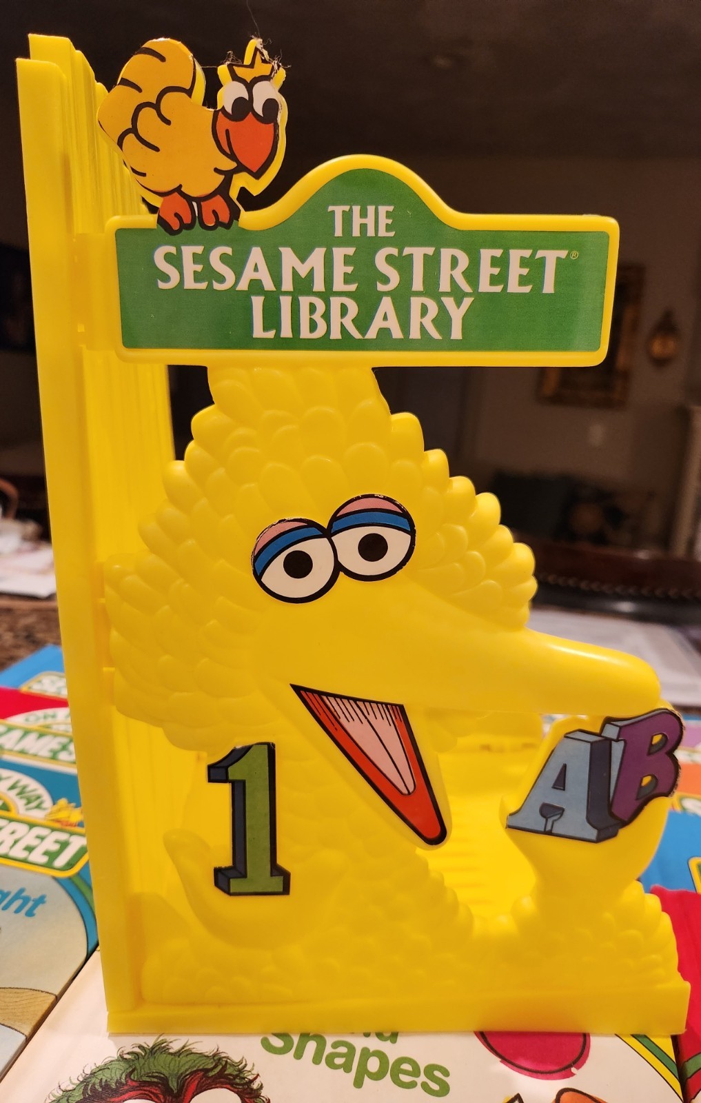 1989 On My Way w/ Sesame Street Library Complete 15 Volume Set, Big Bird Stand
