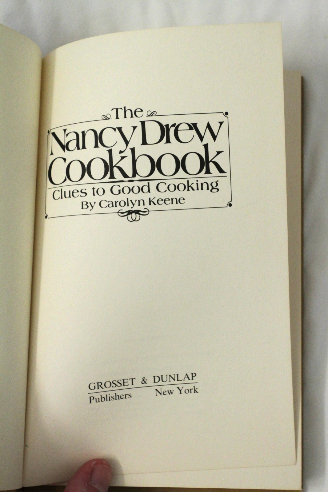 The Nancy Drew Cookbook: Clues to Good Cooking by Carolyn Keene (1976, HC)