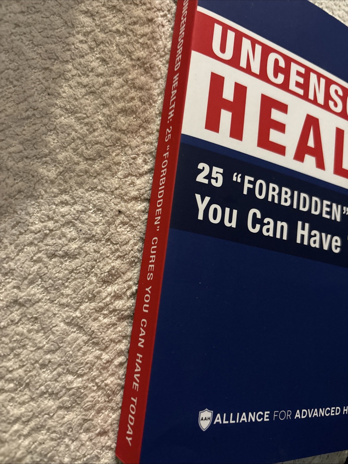 UNCENSORED HEALTH 25 „Forbidden“ Cures You Can Have Today