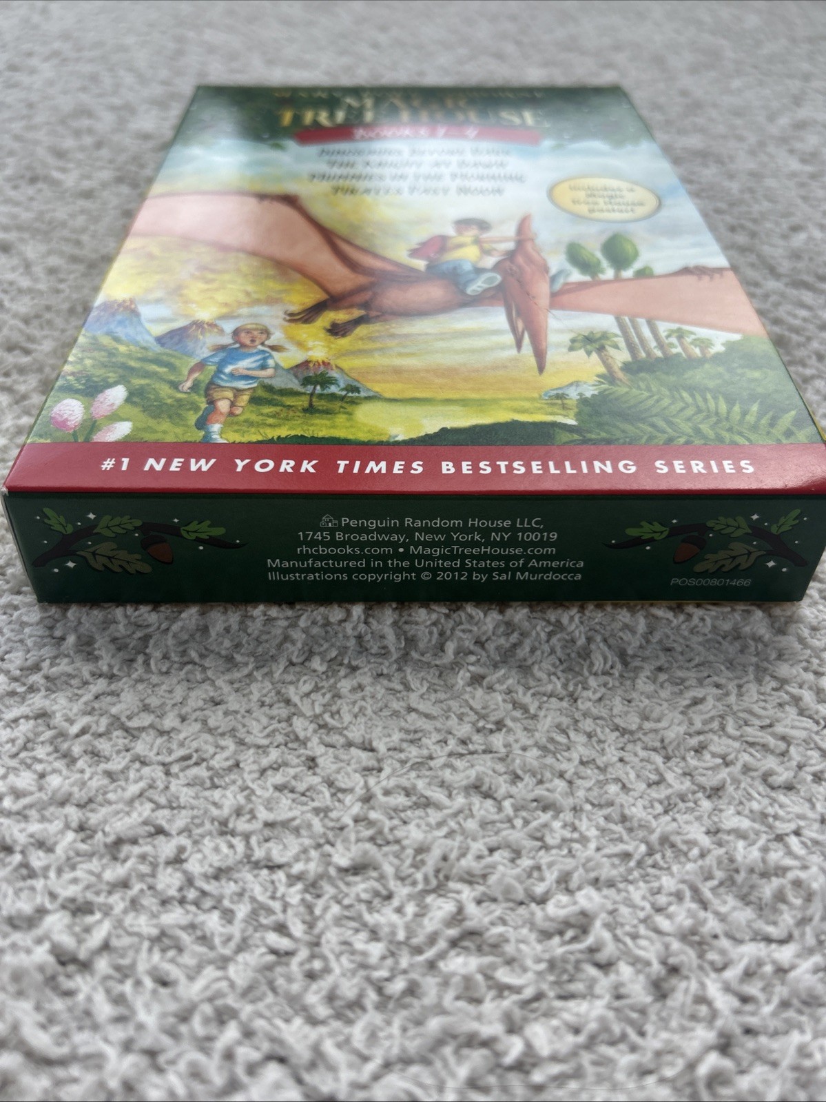 Magic Tree House Books 1-4 Boxed Set Vols. 1-4. Includes Magic Treehouse Poster!