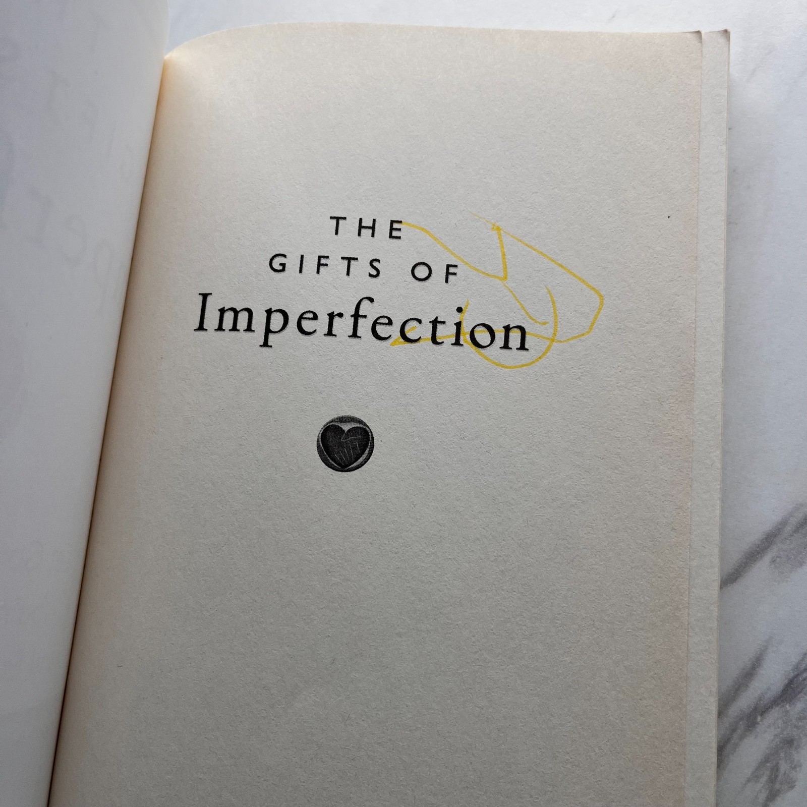 The Gifts Of Imperfection Paperback – Brene Brown