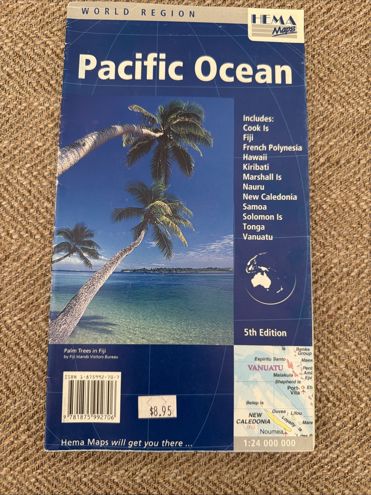 Pacific Ocean : Small by Hema Maps Staff (2004, Sheet Map, Folded)