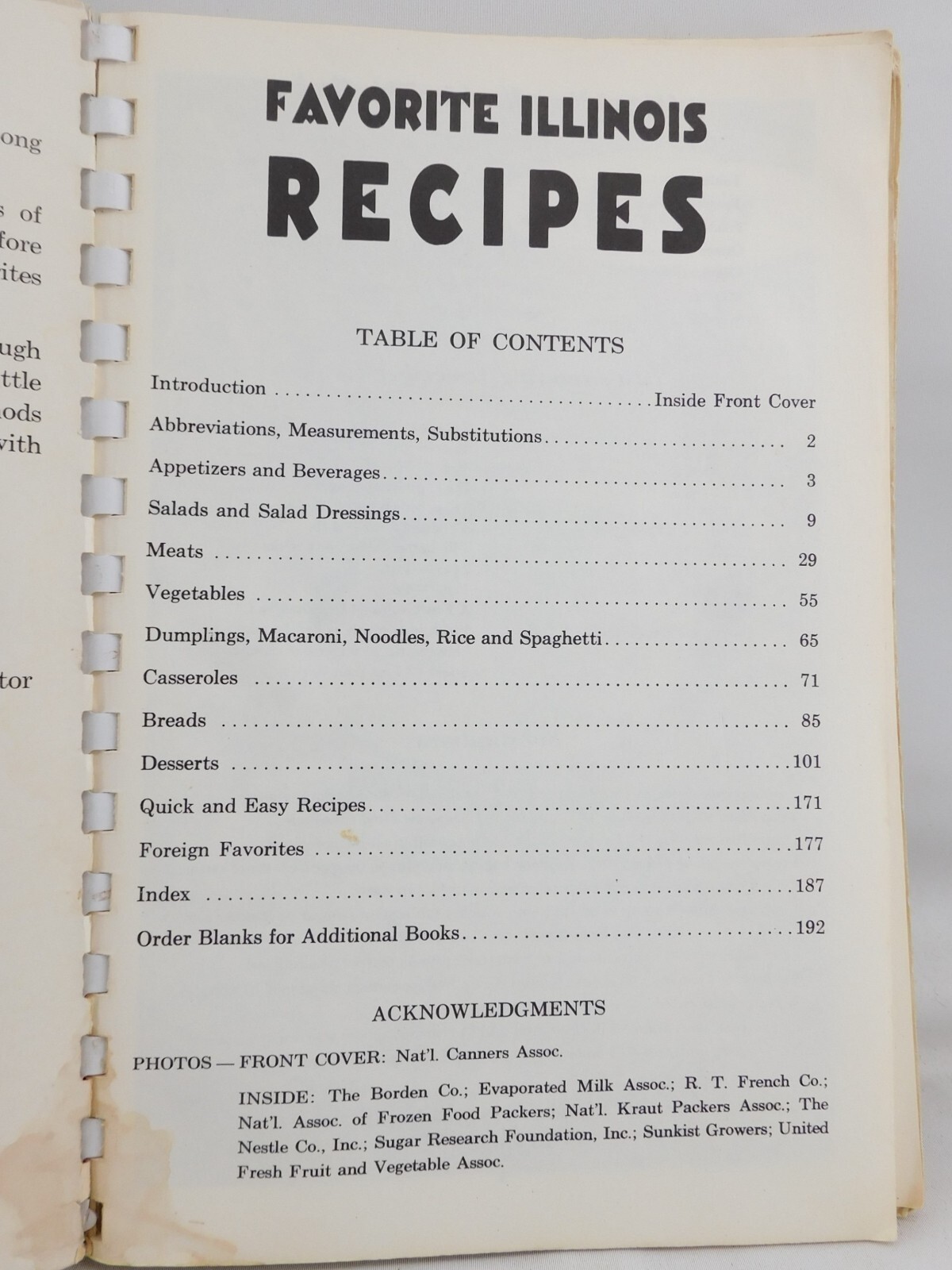 Illinois Women’s Clubs Cookbook Favorite Recipes 1963 SC Spiral Bound 190 Pages