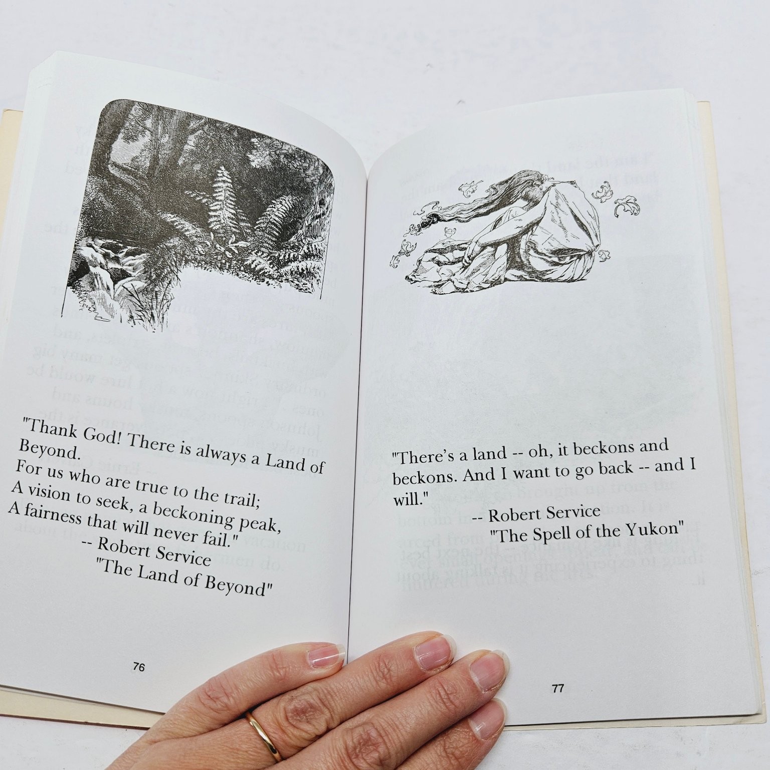 Fishing Humor Book – Li’l Red Book of Fishin‘ Tips – Tom Hollatz 1997 Pbk