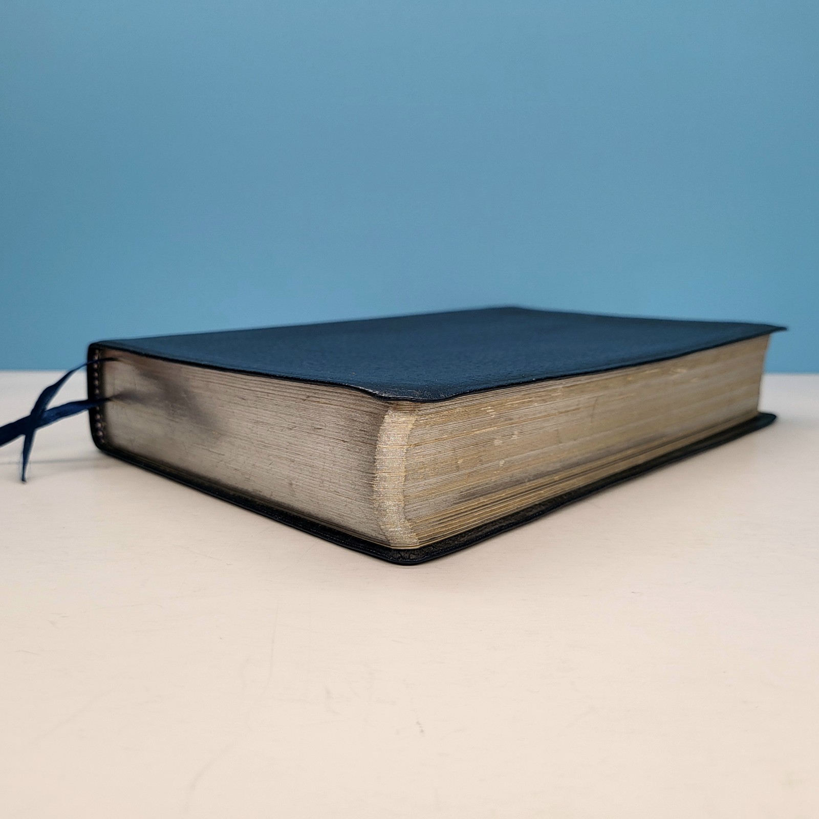 Kenneth Copeland Bible 1991 Genuine Leather Navy Blue Reference Concordance KJV