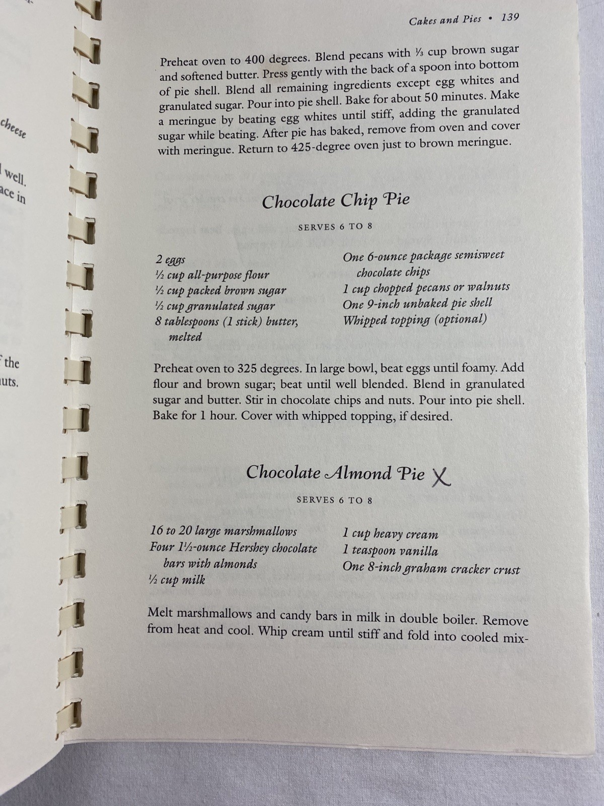 The Lady & Sons Savannah Country Cookbook Paula H Deen 175 Pages