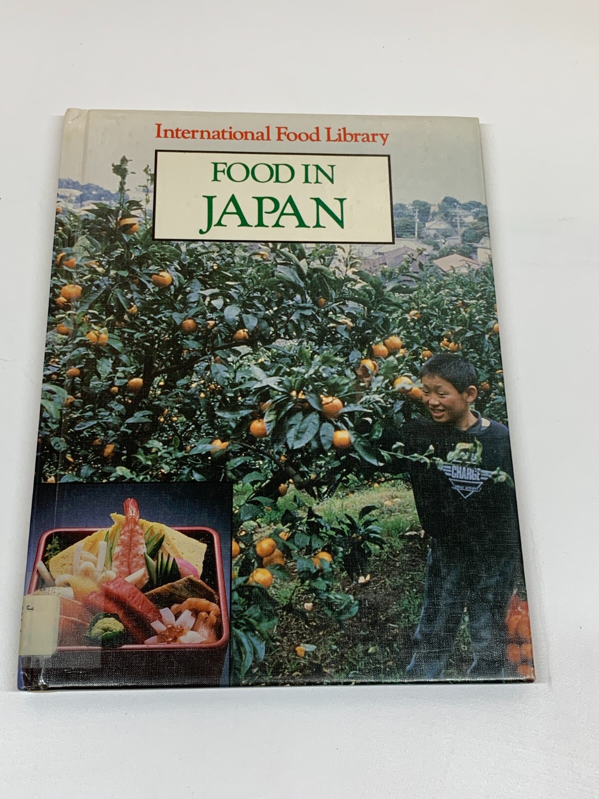 Food in Japan by Jiro Takeshita 1989 Hardcover