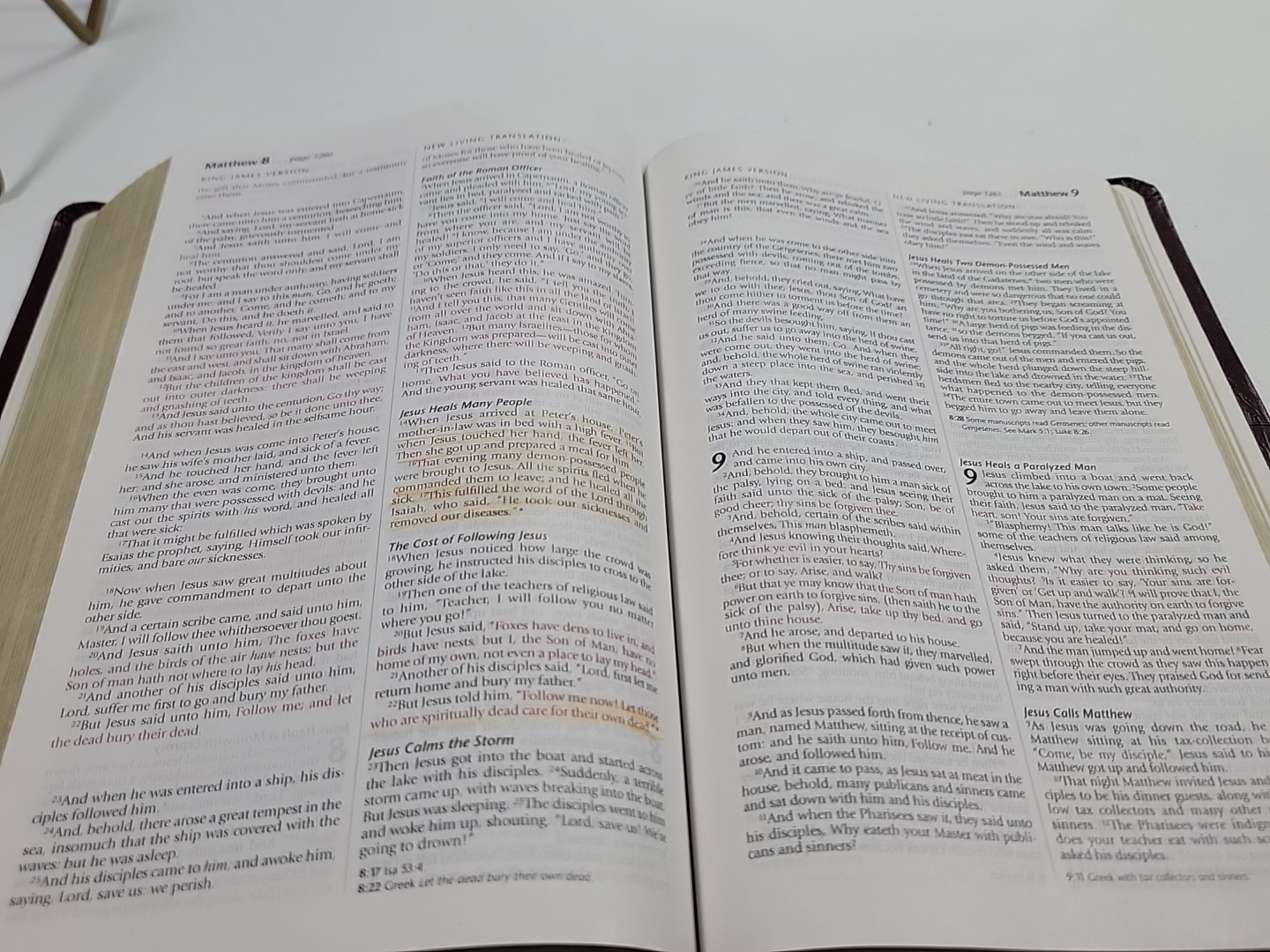 Holy Bible TBN Parallel Edition King James Version Living Translation KJV NLT