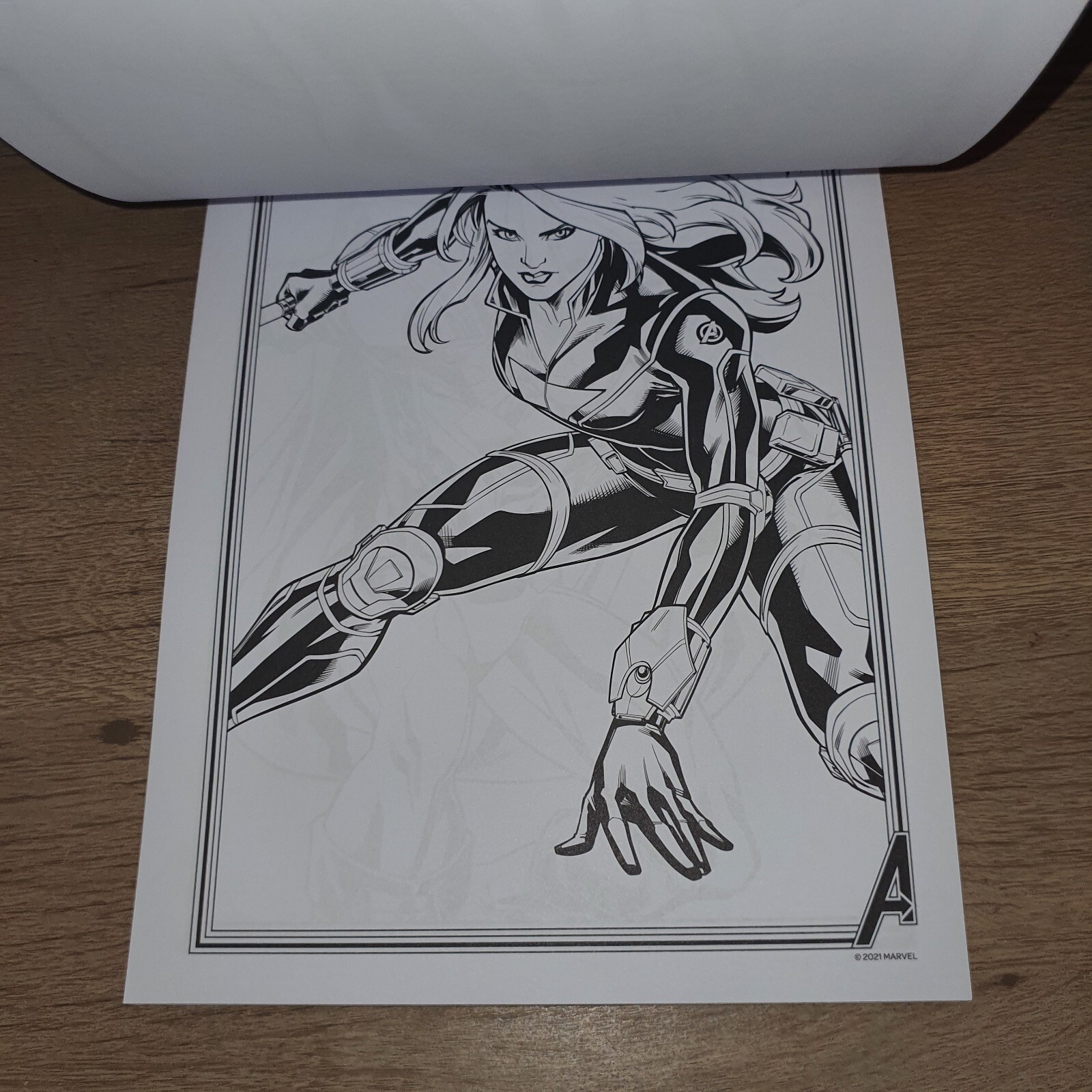 Marvel Avengers Create-A-Scene 130 Sticker Activity Pad to Color Book