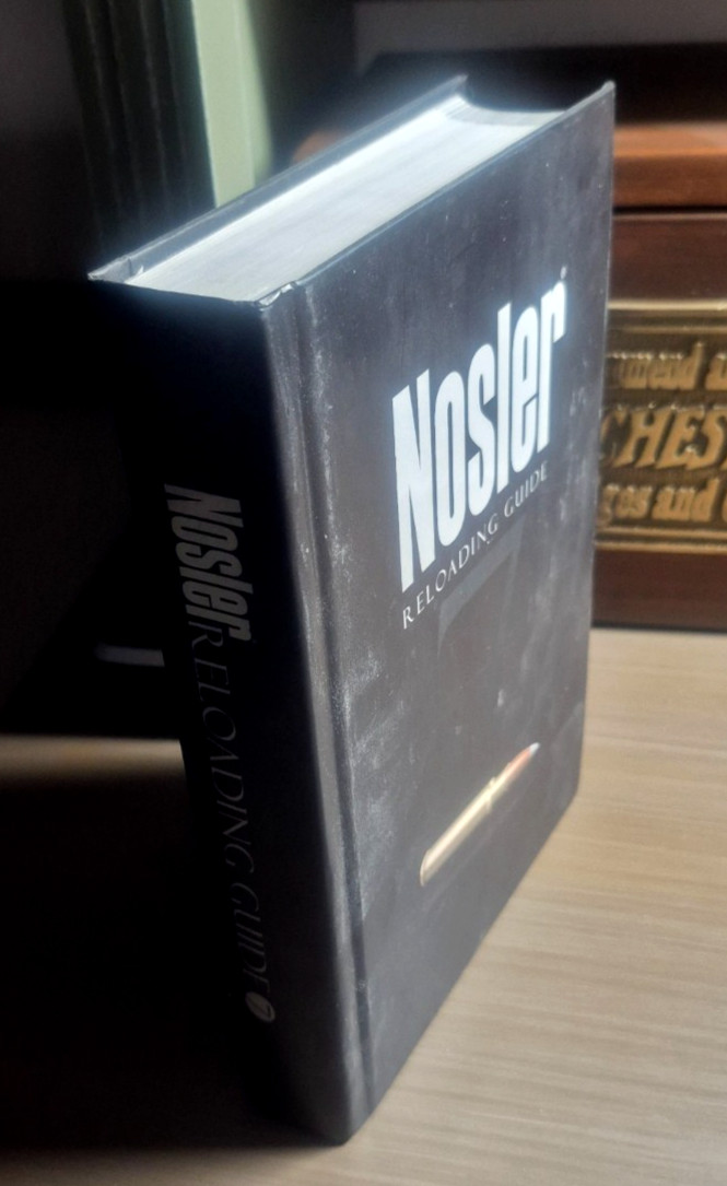 Brand New NOSLER „Reloading Guide Hunting Book 7 by John R. (editor) Nosler