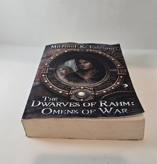 The Dwarves of Rahm: Omens of War – Paperback – Michael Falciani – Harry Frost