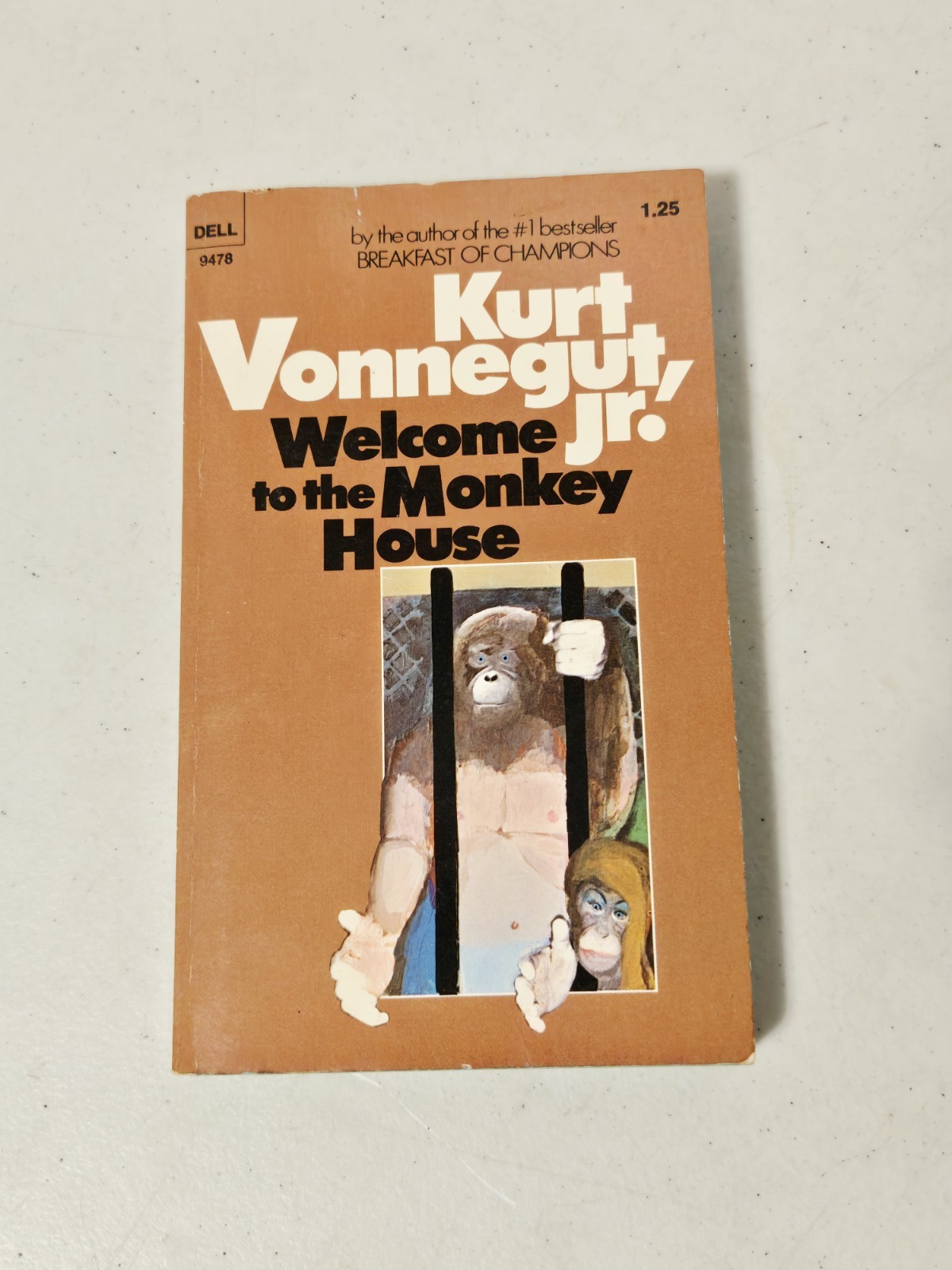 7 Vintage Kurt Vonnegut, Jr. Paperback Novels (Dell & Delta) – No Duplicates