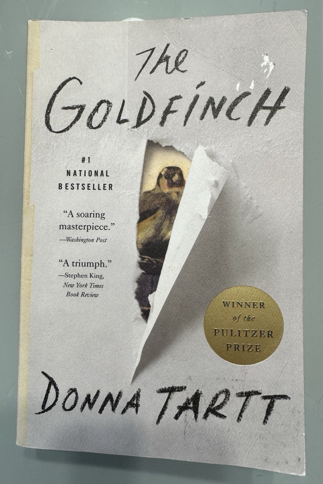 Goldfinch : A Novel (Pulitzer Prize for Fiction) by Donna Tartt (2015, Paperback
