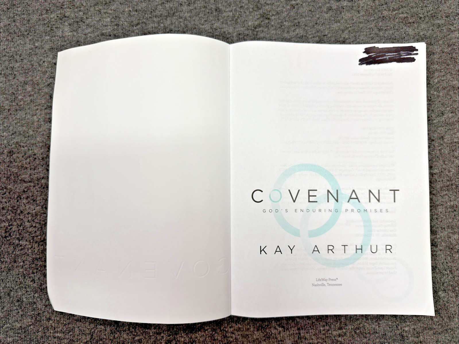 Covenant: Gods Enduring Promises, Kay Arthur, 3-Disc DVD & Study Guide Set w/Box