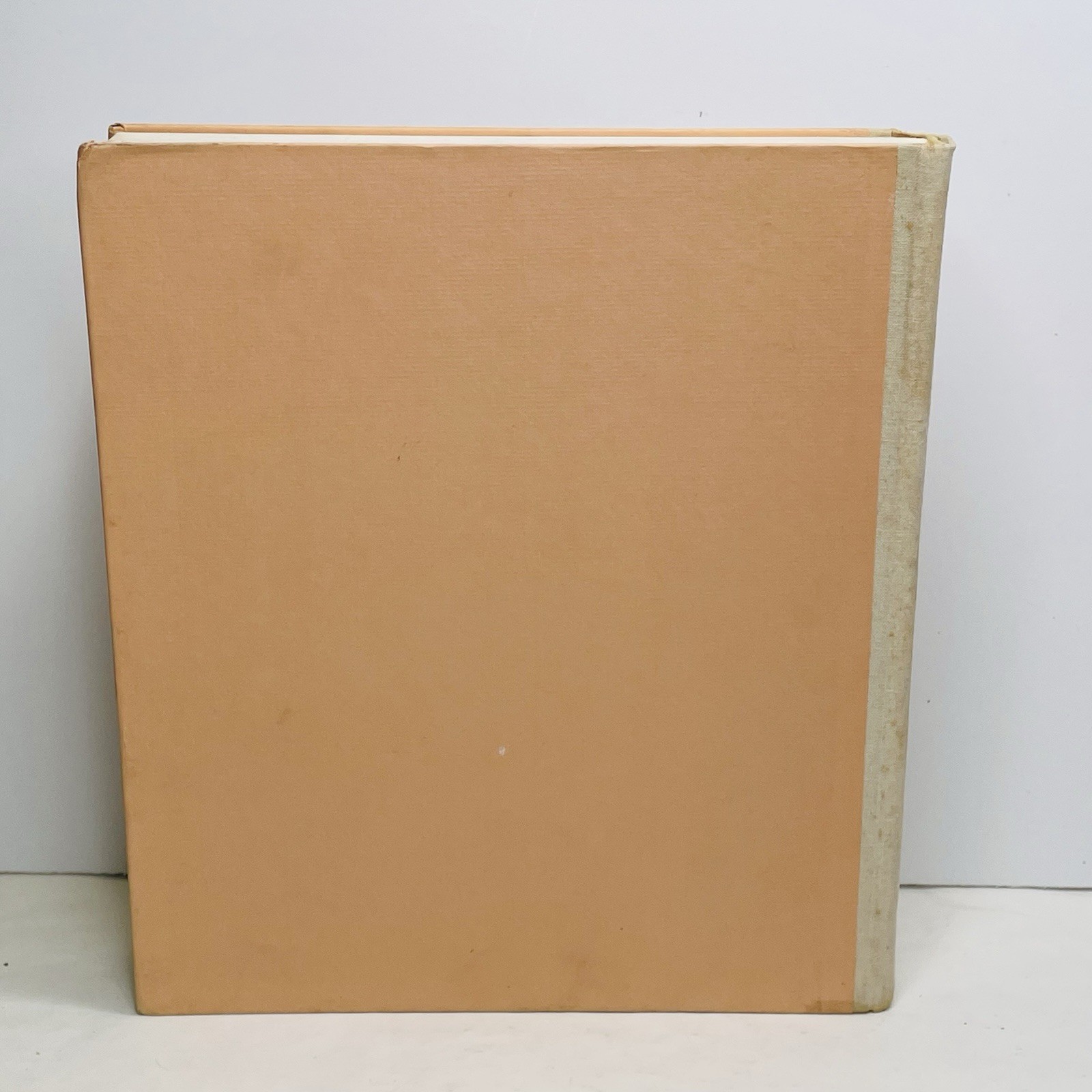 The Decorating Book by Gilliatt Pantheon Books, NY Vintage Decor Interactive