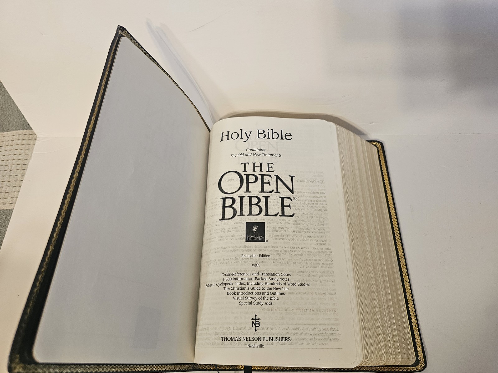 Thomas Nelson The Open Bible Genuine Leather Red Letter Edition Hardcover
