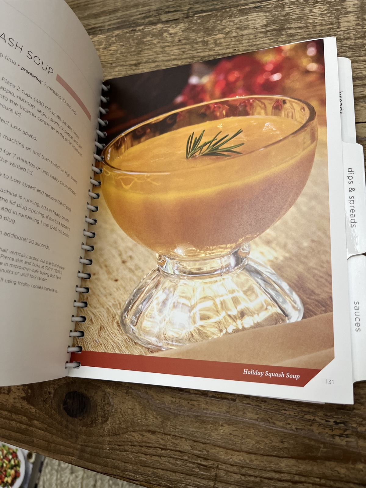 Vitamix CREATIONS Recipe Book 2012 372 Pages Cocktails Milkshakes Soups Breads