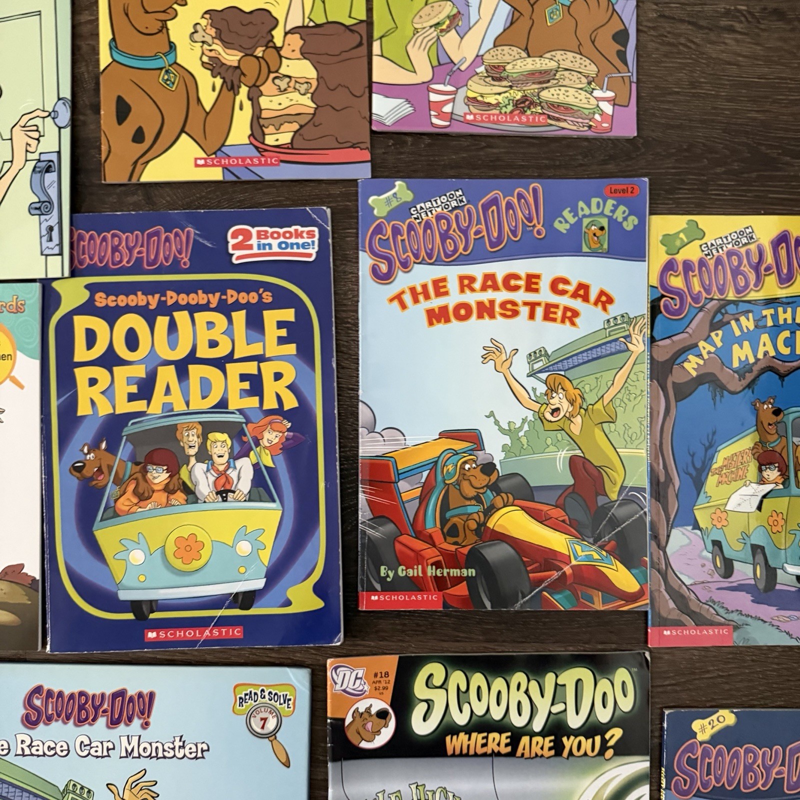 Scooby Doo Book Lot 25 Scholastic Readers Phonics Picture Clue Kids Books