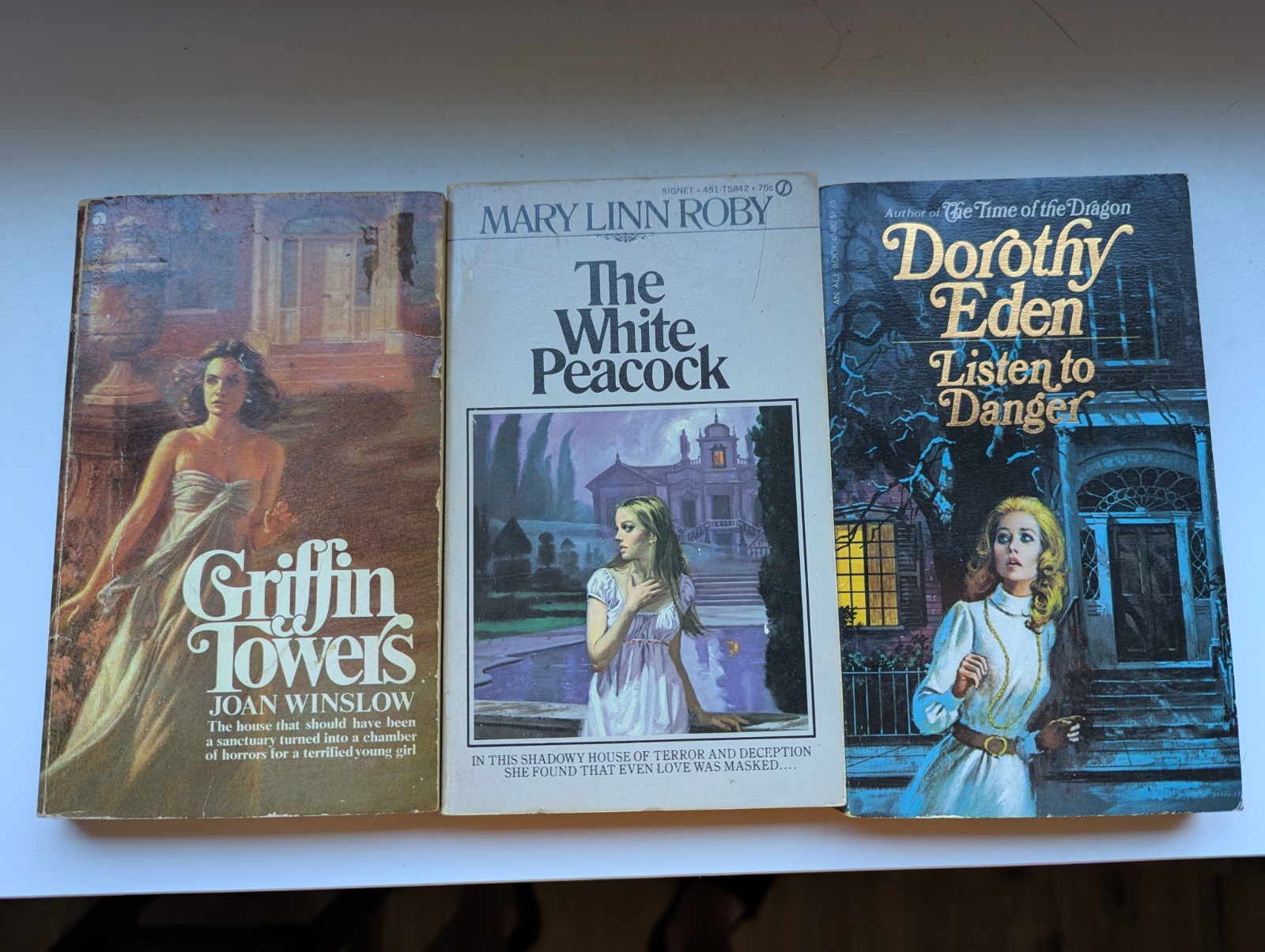 Lot of 11 Vintage Gothic Romance Suspense PB Books 1960s 1970s